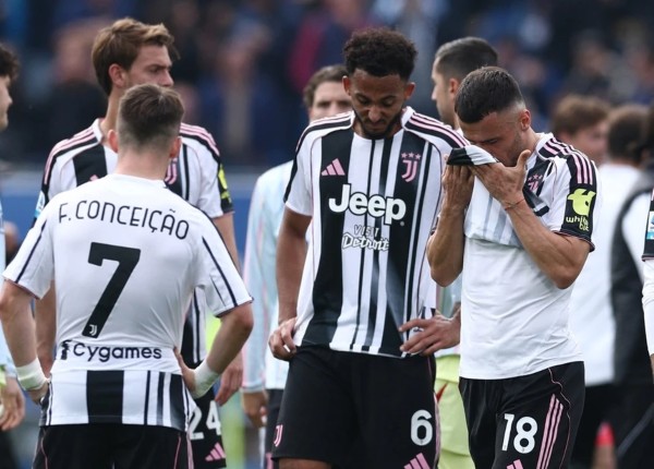 Dàn sao đắt giá của Juventus gục ngã trước Como.