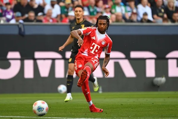 Olise tỏa sáng trong màu áo Bayern Munich
