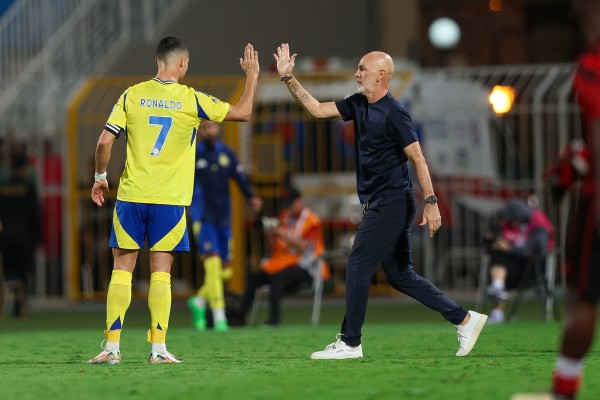 HLV Pioli sắp rời Al Nassr