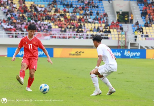 U16 Việt Nam vỡ trận trước Indonesia