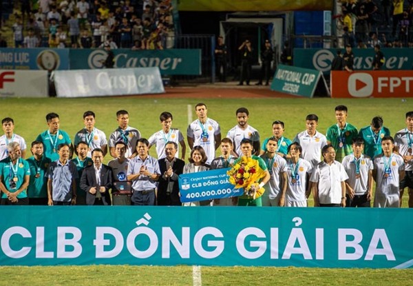Nam Định giành đồng hạng ba tại Cúp QG.