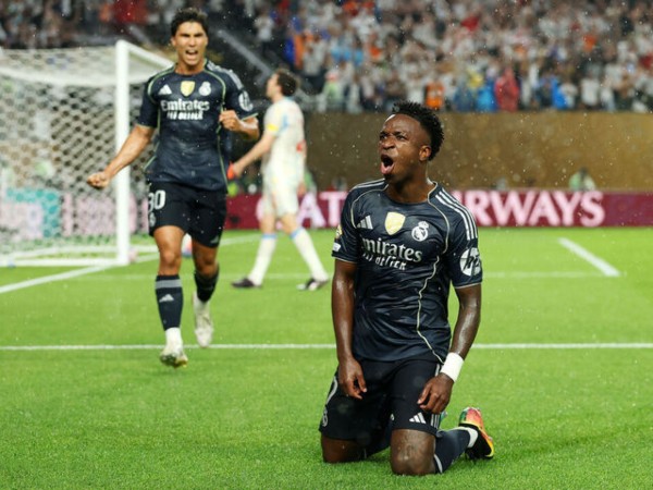 Nếu Real Madrid chấp nhận con số 20 triệu euro, Vinicius sẽ trở thành cầu thủ nhận lương cao nhất đội.