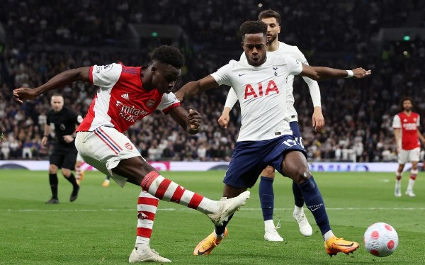 Chuyên gia Sutton dự đoán Arsenal sẽ thắng nghẹt thở Tottenham