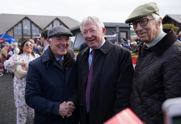 Theo báo chí Anh, cái tên được Sir Alex tiến cử cho ban lãnh đạo MU là Mauricio Pochettino chứ không phải Ten Hag.