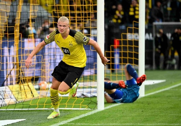 Dortmund tuyển quân rầm rộ sau khi chia tay Haaland mùa hè này.