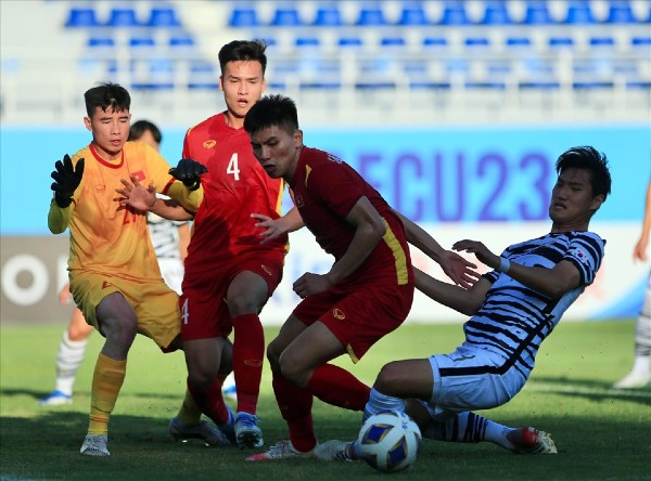 U23 Việt Nam chơi kiên cường trước U23 Hàn Quốc