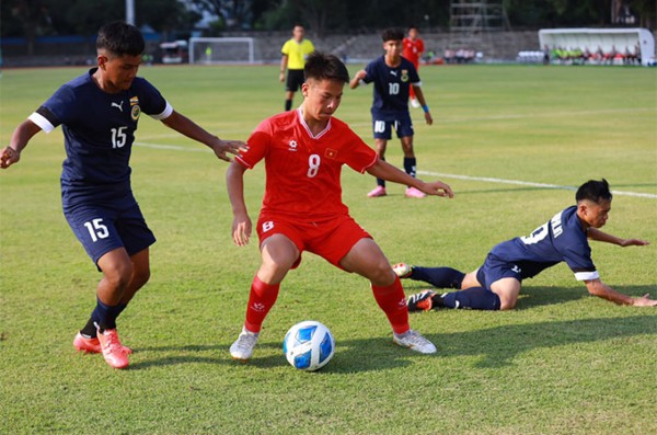 U16 Việt Nam tạo ra thế trận áp đảo trước U16 Brunei