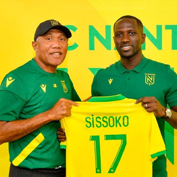 Tiền vệ Moussa Sissoko trong ngày ra mắt CLB mới Nantes