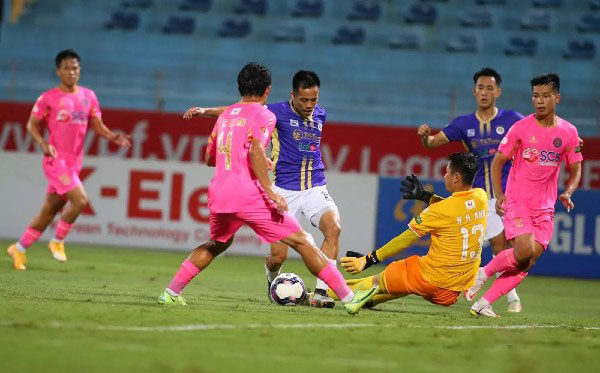 Dàn sao của Hà Nội chơi áp đảo hoàn toàn so với Sài Gòn FC.